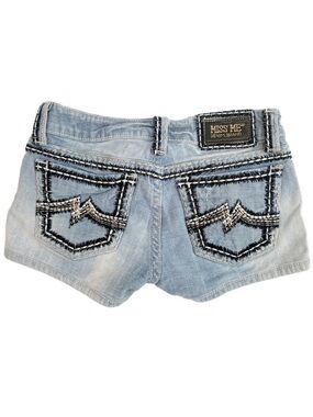 Miss Me Y2K Stitch Pocket Denim Shorts Light Wash Low Rise Size 27
